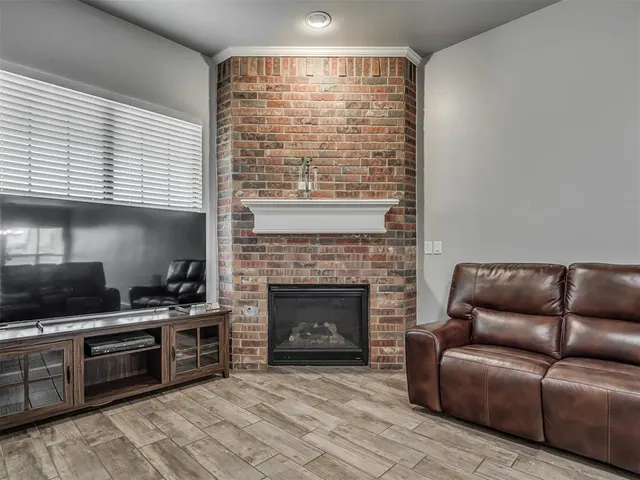Photo 5 — 9040 NW 142nd Street, Yukon, OK 73099