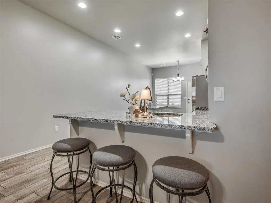 Photo 8 — 9040 NW 142nd Street, Yukon, OK 73099