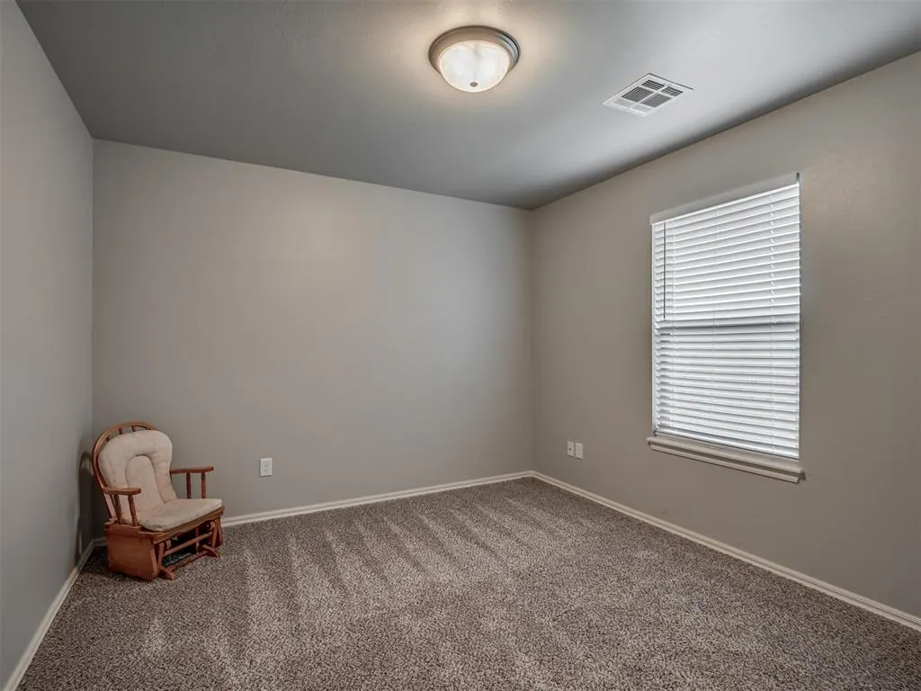 Photo 27 — 9040 NW 142nd Street, Yukon, OK 73099