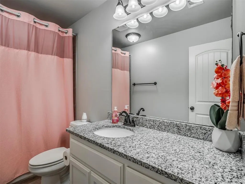Photo 29 — 9040 NW 142nd Street, Yukon, OK 73099