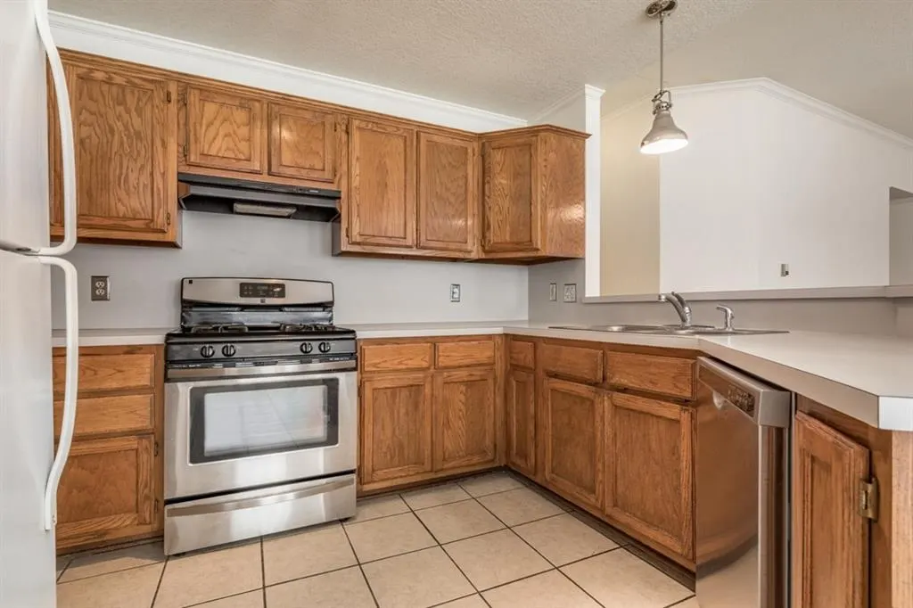 Photo 5 — 517 Firelane Road, Edmond, OK 73003
