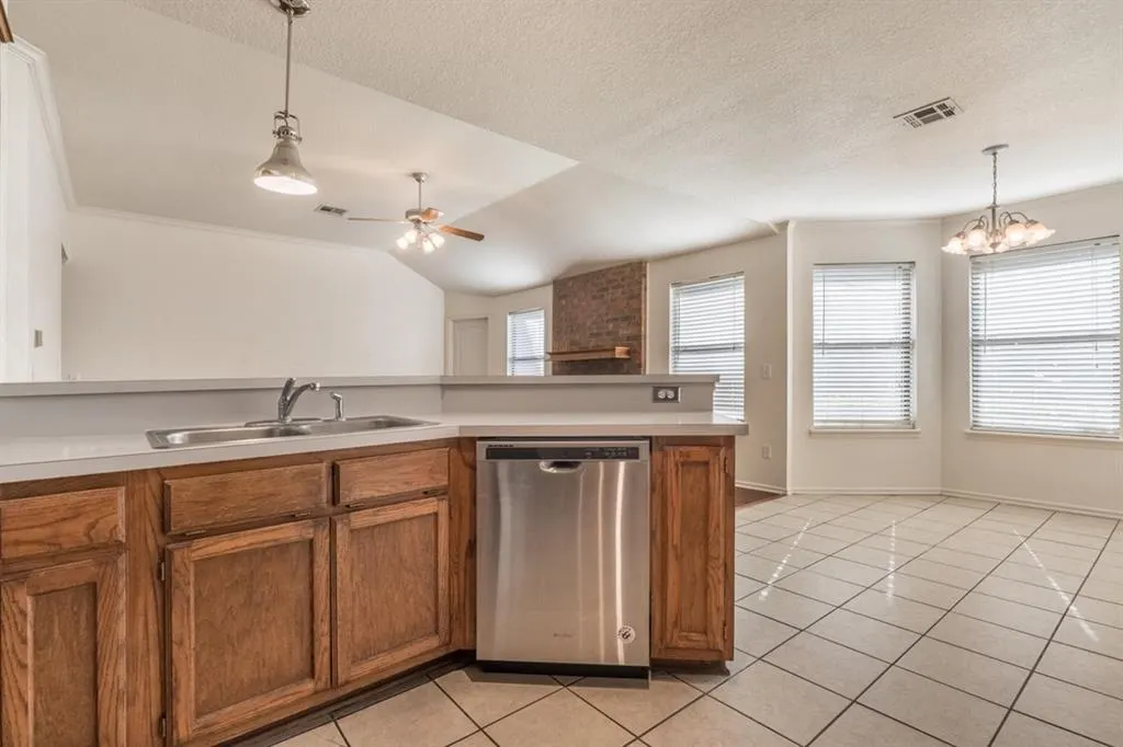 Photo 6 — 517 Firelane Road, Edmond, OK 73003