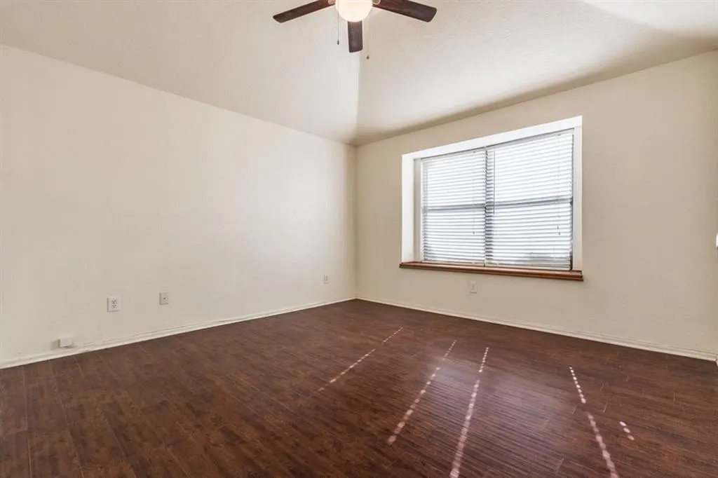 Photo 8 — 517 Firelane Road, Edmond, OK 73003