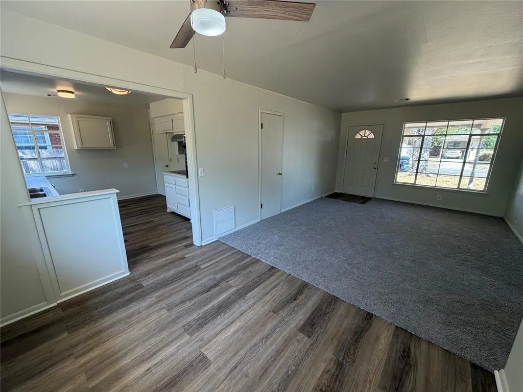 Photo 6 — 1212 SW 54th Street, Oklahoma City, OK 73109