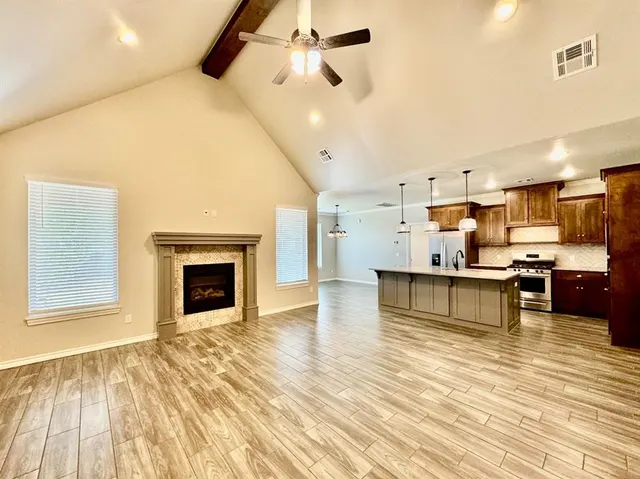 Photo 2 — 19601 Millstone Crossing Drive, Edmond, OK 73012