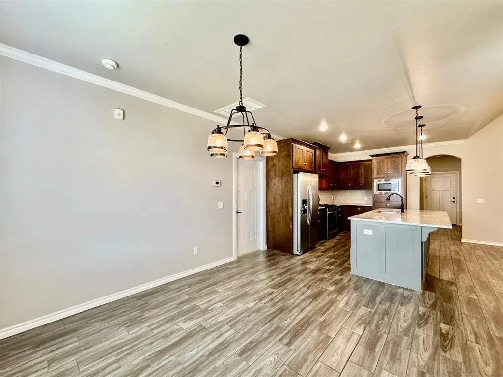 Photo 8 — 19601 Millstone Crossing Drive, Edmond, OK 73012