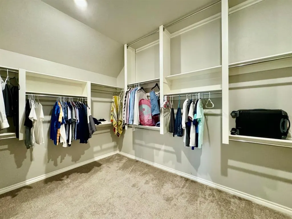 Photo 15 — 19601 Millstone Crossing Drive, Edmond, OK 73012