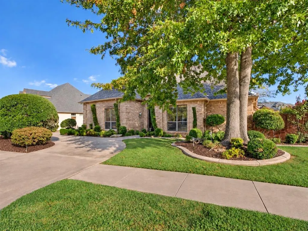 Photo 2 — 2005 Brookhaven Boulevard, Norman, OK 73072