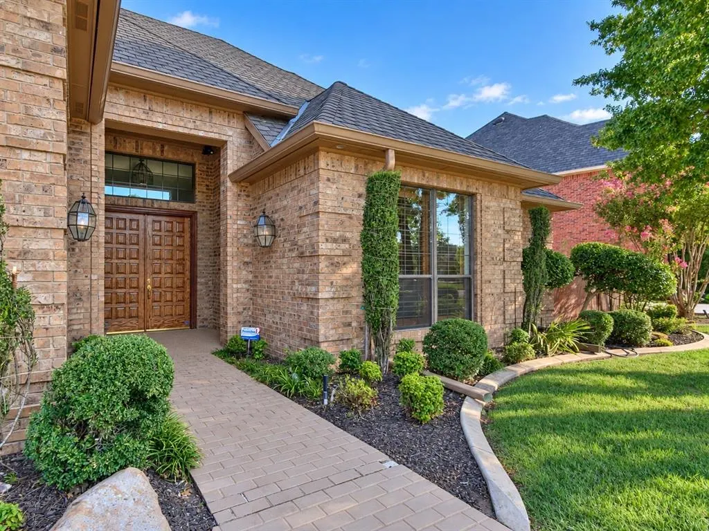 Photo 4 — 2005 Brookhaven Boulevard, Norman, OK 73072