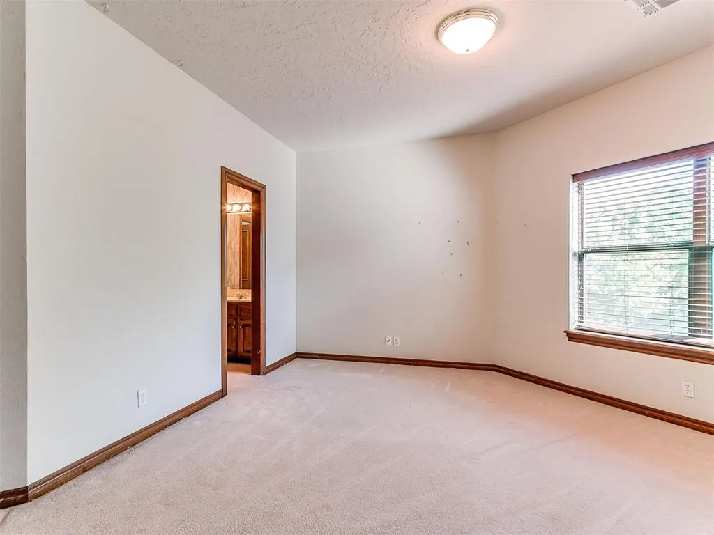 Photo 41 — 2005 Brookhaven Boulevard, Norman, OK 73072