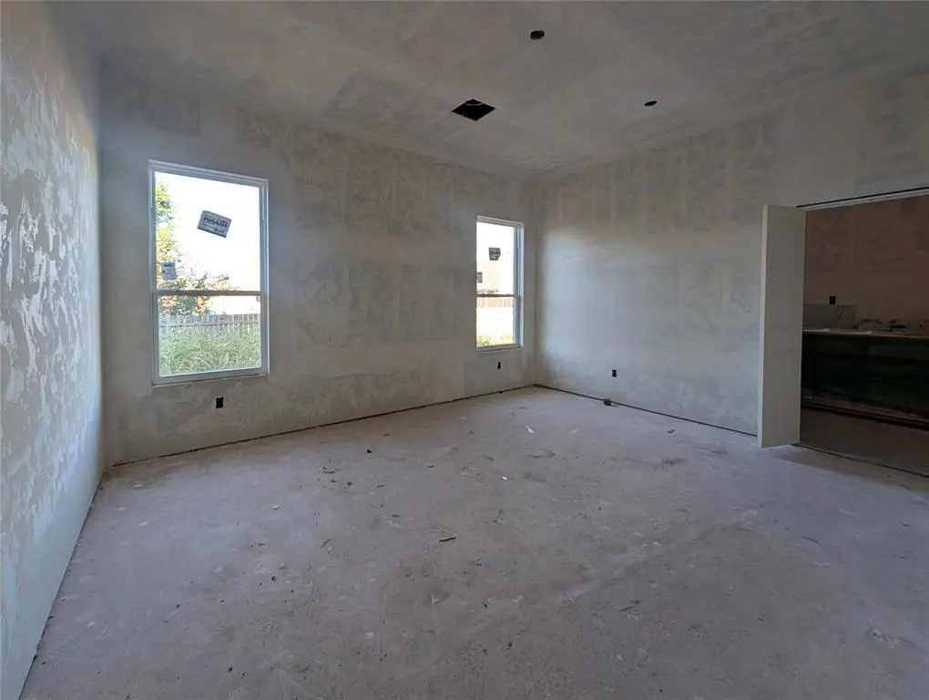 Photo 4 — 620 Manzano Drive, Norman, OK 73071