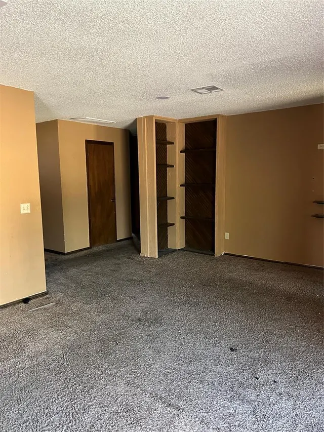 Photo 4 — 8813 N McMillan Avenue, Oklahoma City, OK 73132