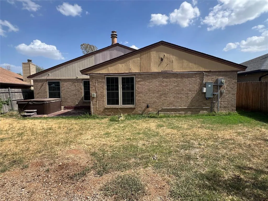 Photo 33 — 8813 N McMillan Avenue, Oklahoma City, OK 73132