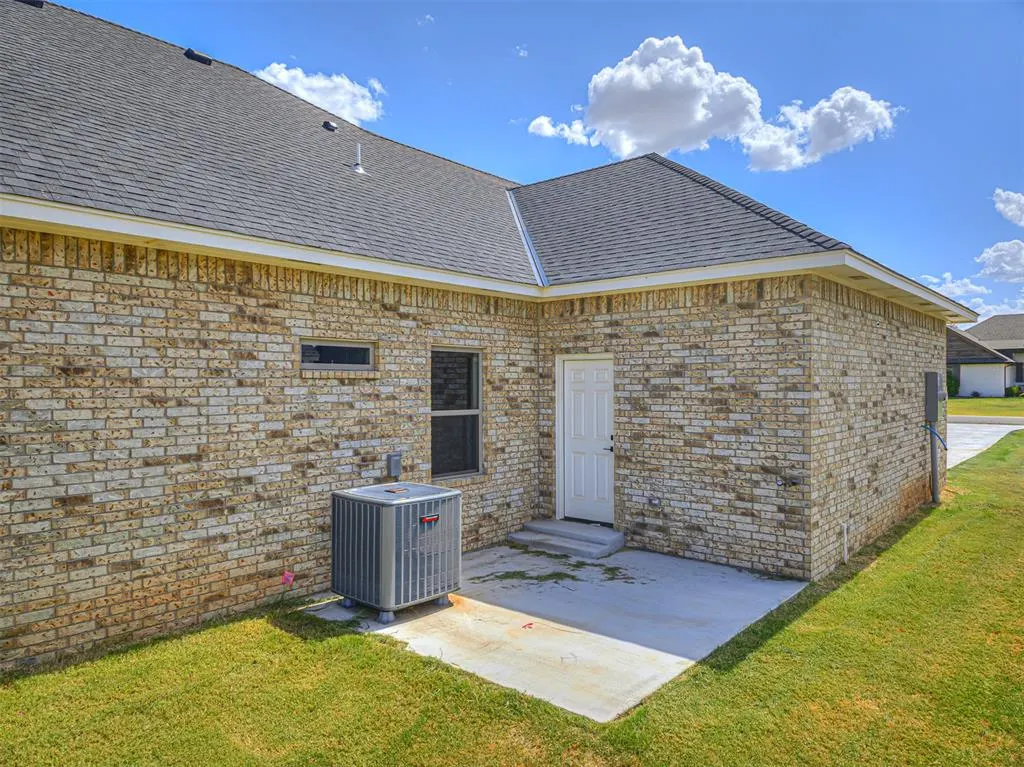 Photo 31 — 29771 Jade Street, Cashion, OK 73016