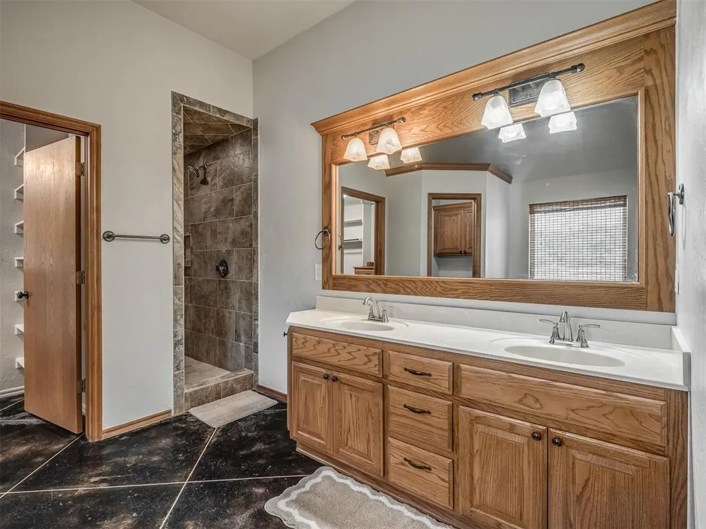 Photo 21 — 2805 NE Edmond Road, Piedmont, OK 73078