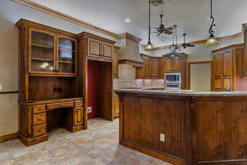 Photo 10 — 3904 Creek Bend Road, Edmond, OK 73003