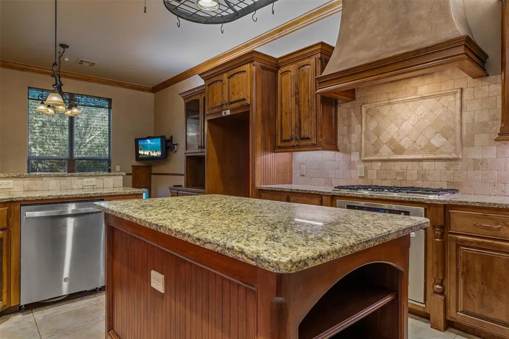 Photo 12 — 3904 Creek Bend Road, Edmond, OK 73003