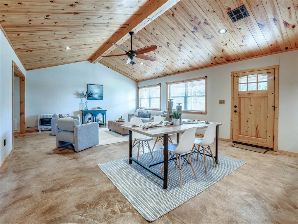 Photo 5 — 751 S Henney Road, Guthrie, OK 73044