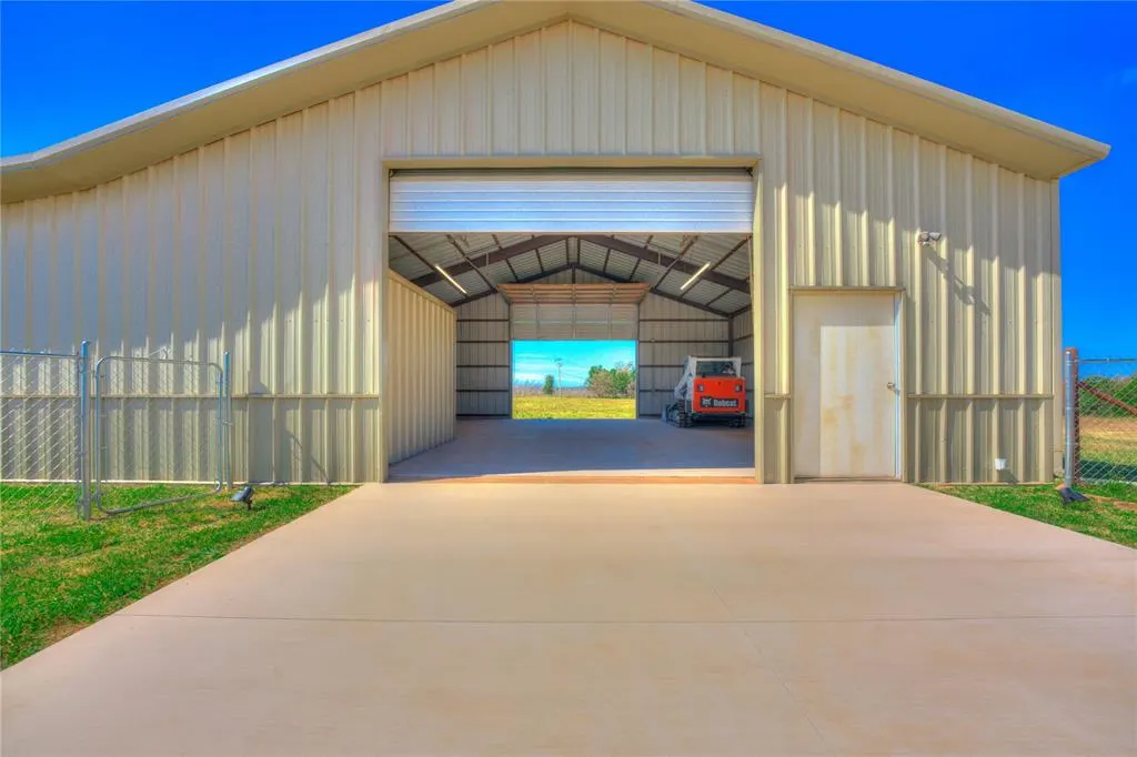 Photo 28 — 751 S Henney Road, Guthrie, OK 73044