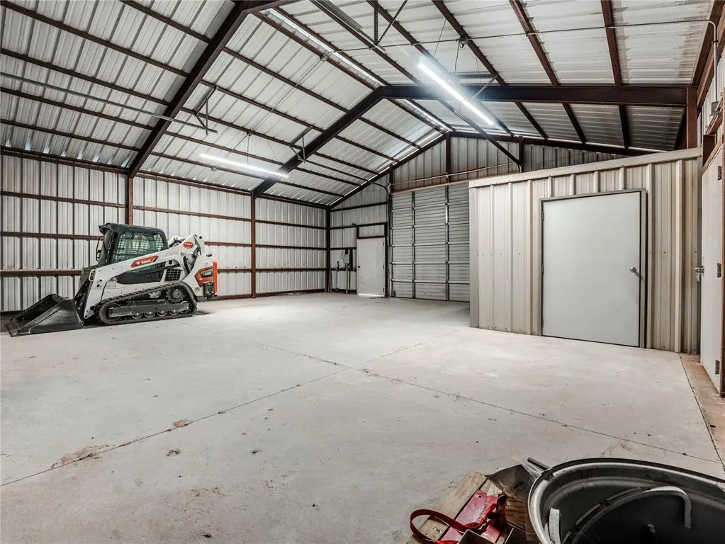 Photo 31 — 751 S Henney Road, Guthrie, OK 73044