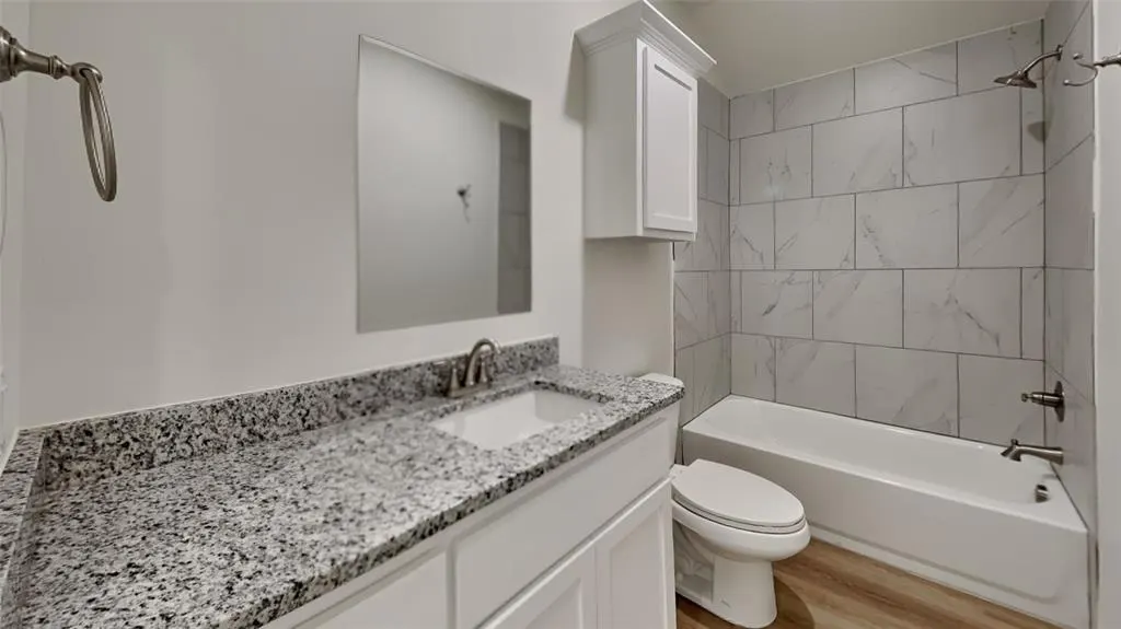 Photo 11 — 9118 McLendon Court, Yukon, OK 73099