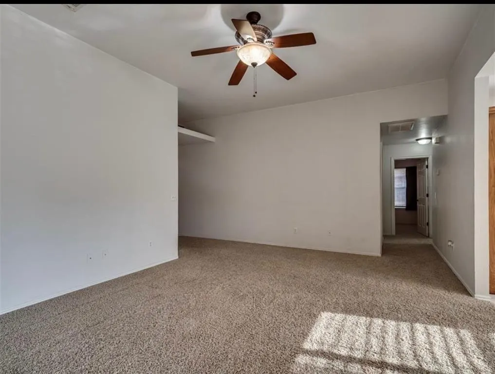 Photo 7 — 12276 SW 10th Street, Yukon, OK 73099