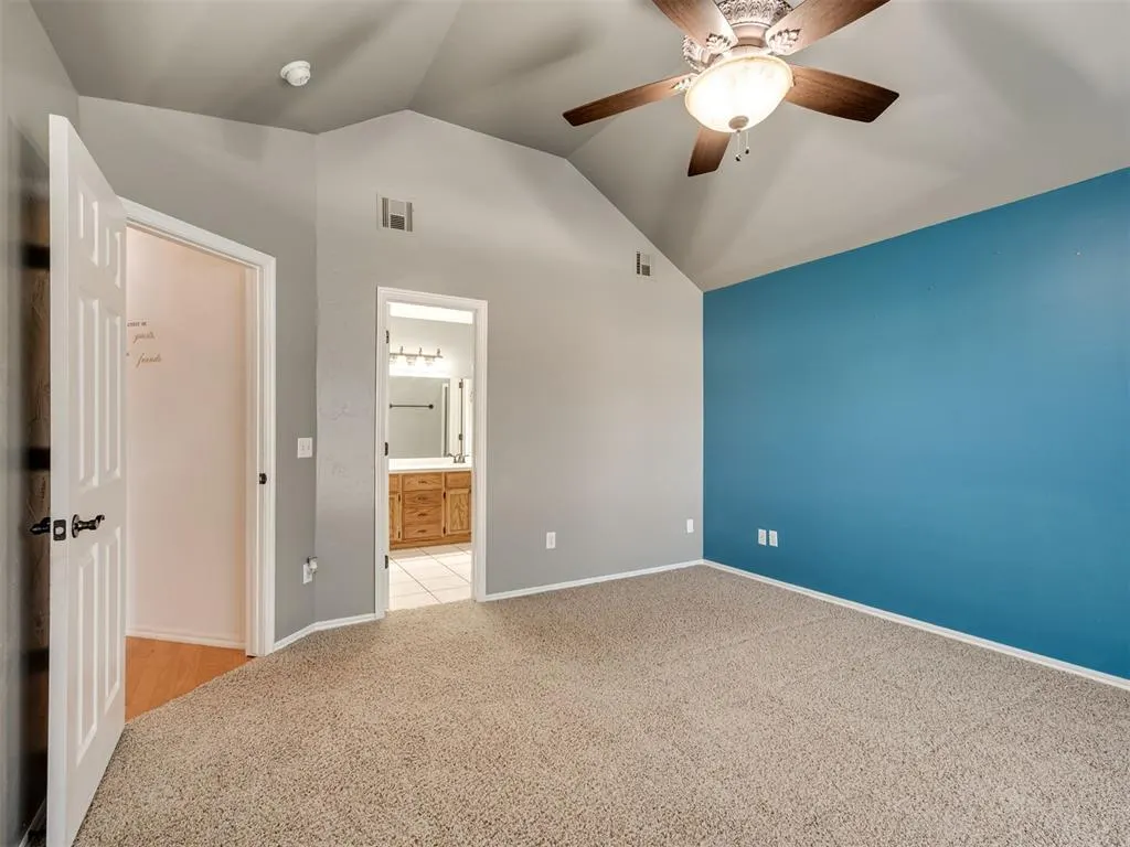 Photo 18 — 12276 SW 10th Street, Yukon, OK 73099
