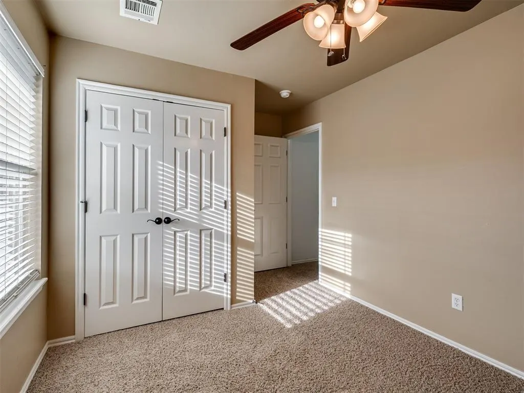 Photo 25 — 12276 SW 10th Street, Yukon, OK 73099