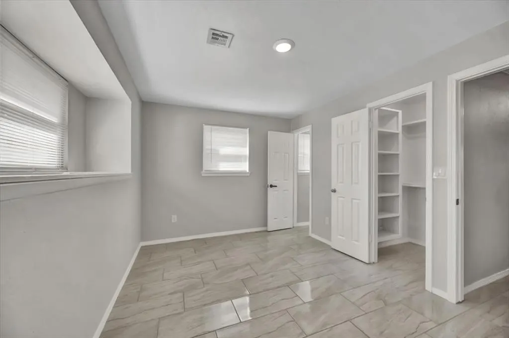 Photo 18 — 1209 Lawton, Oklahoma City, OK 73160