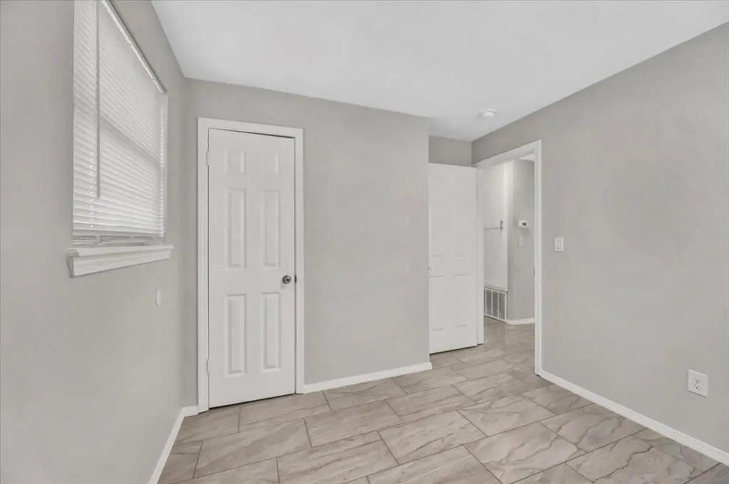Photo 24 — 1209 Lawton, Oklahoma City, OK 73160