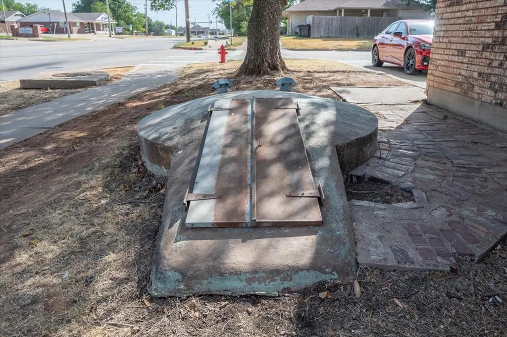 Photo 29 — 1209 Lawton, Oklahoma City, OK 73160