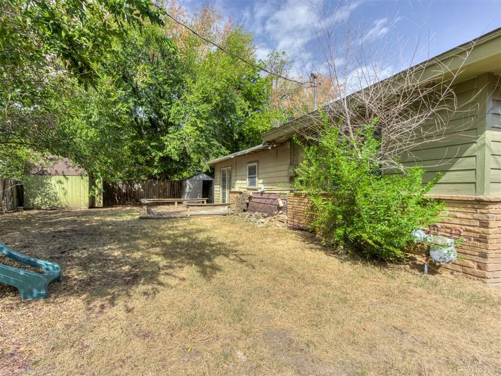 Photo 28 — 2124 Erin Place, Oklahoma City, OK 73120