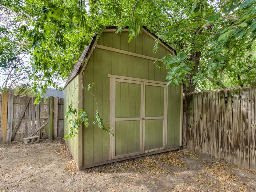 Photo 29 — 2124 Erin Place, Oklahoma City, OK 73120