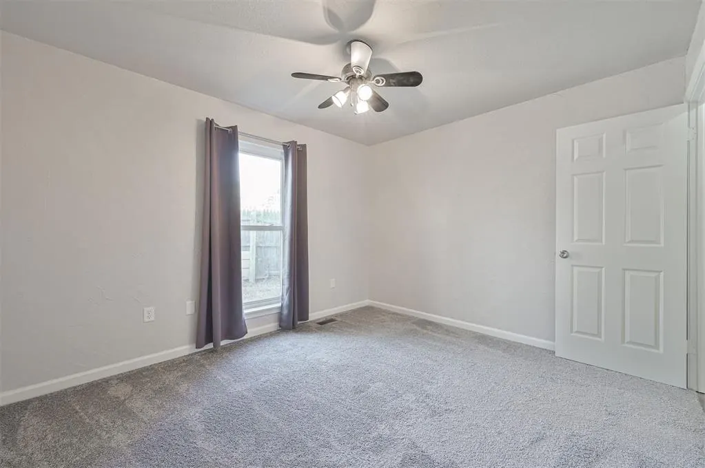 Photo 29 — 8113 NW 113th Street, Oklahoma City, OK 73162