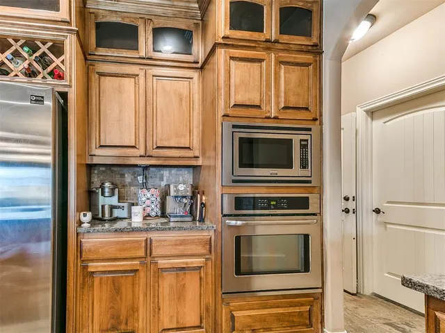 Photo 7 — 8425 NW 143rd Terrace, Oklahoma City, OK 73142