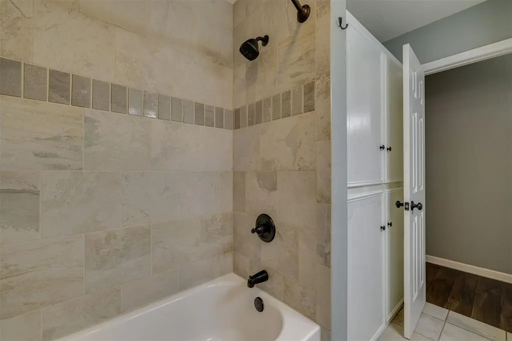 Photo 14 — 1100 SW 91st Street, Oklahoma City, OK 73139