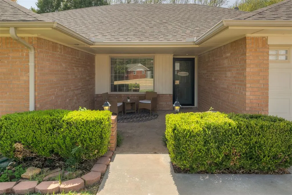 Photo 3 — 1100 SW 91st Street, Oklahoma City, OK 73139