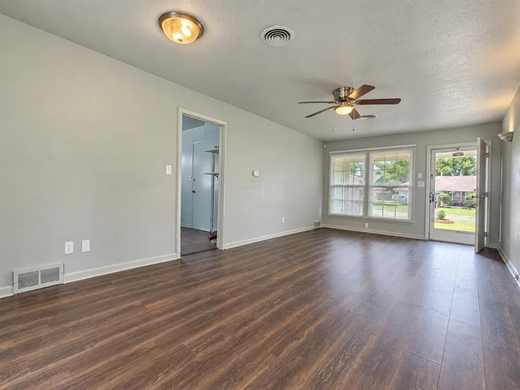 Photo 5 — 4909 N Pate, Oklahoma City, OK 73112