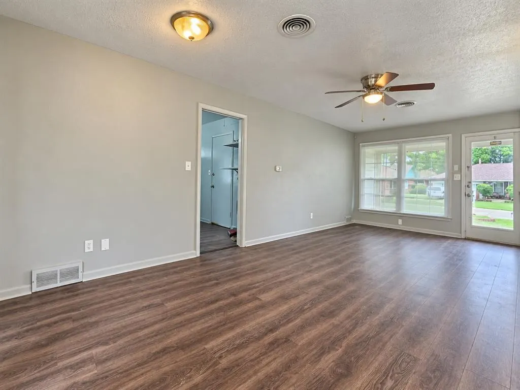 Photo 6 — 4909 N Pate, Oklahoma City, OK 73112