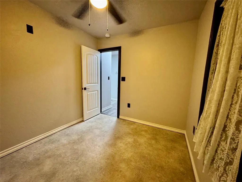 Photo 10 — 302 S 15th Street, Chickasha, OK 73018