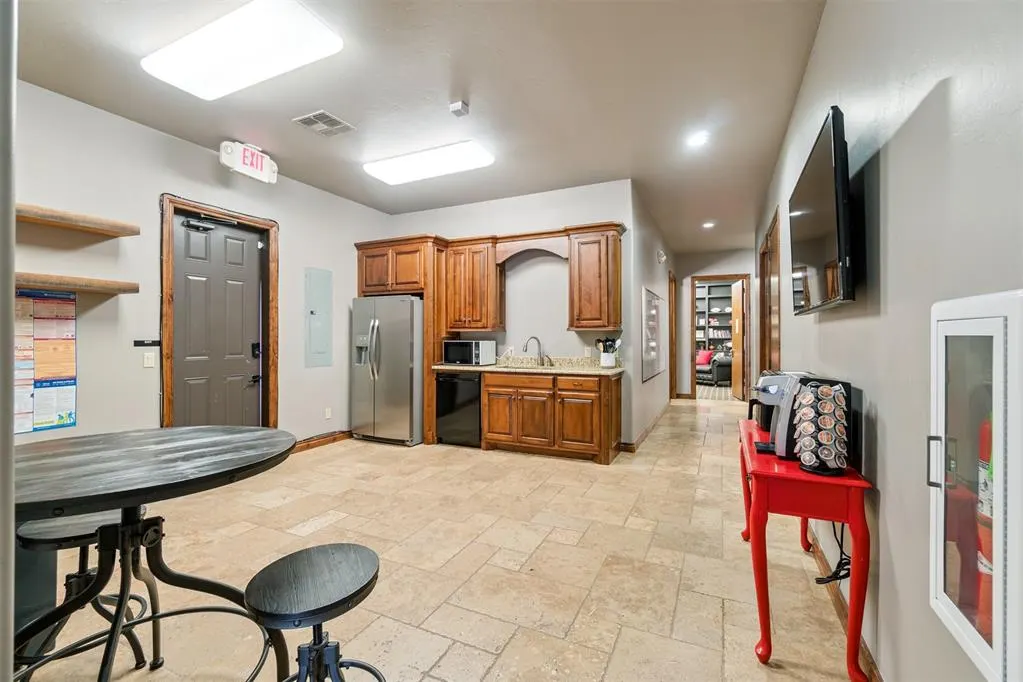 Photo 15 — 2905 NW 156th Street, Edmond, OK 73013