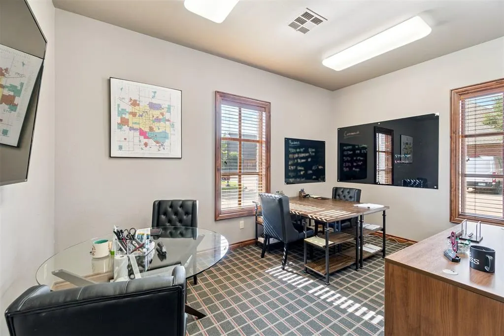 Photo 24 — 2905 NW 156th Street, Edmond, OK 73013