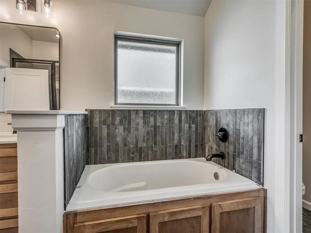 Photo 28 — 5105 Misty Wood Lane, Mustang, OK 73064