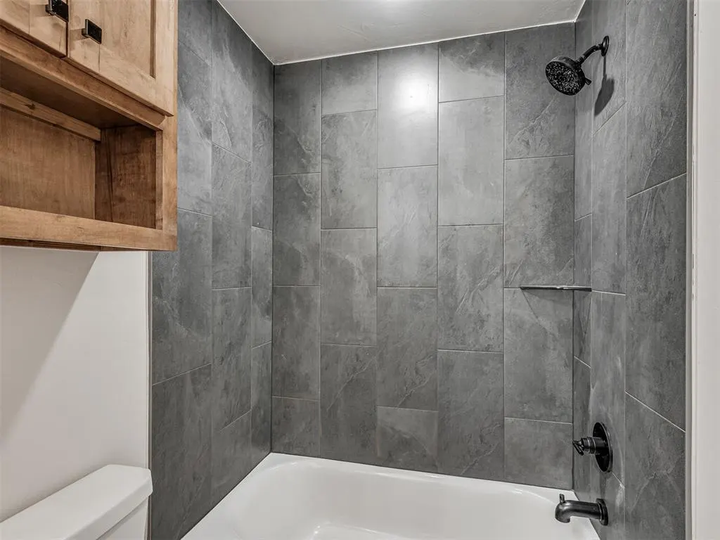 Photo 32 — 5105 Misty Wood Lane, Mustang, OK 73064