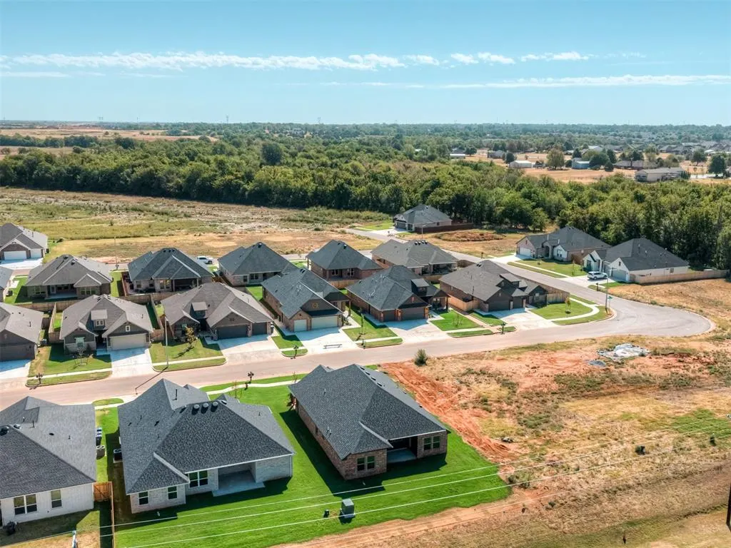 Photo 43 — 5105 Misty Wood Lane, Mustang, OK 73064
