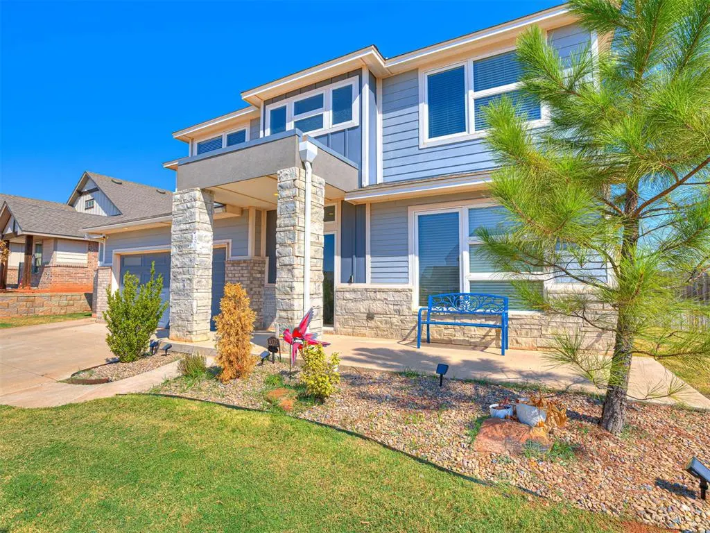 Front exterior — 6125 Allen Scott Lane, Edmond, OK 73034