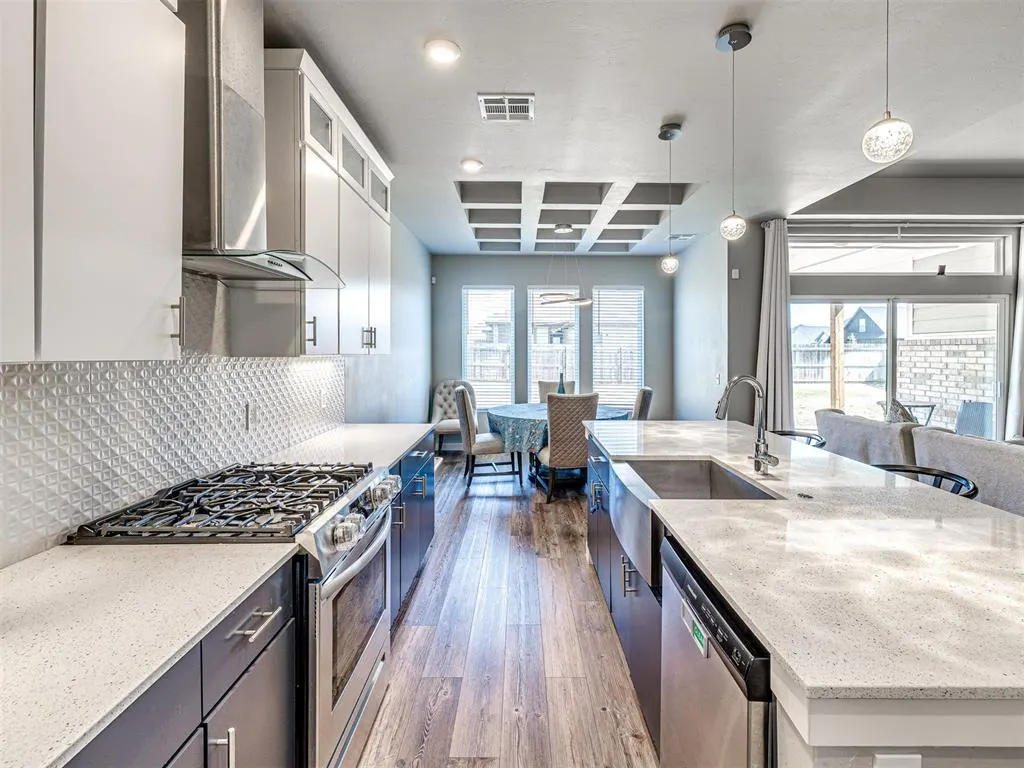 Photo 9 — 6125 Allen Scott Lane, Edmond, OK 73034