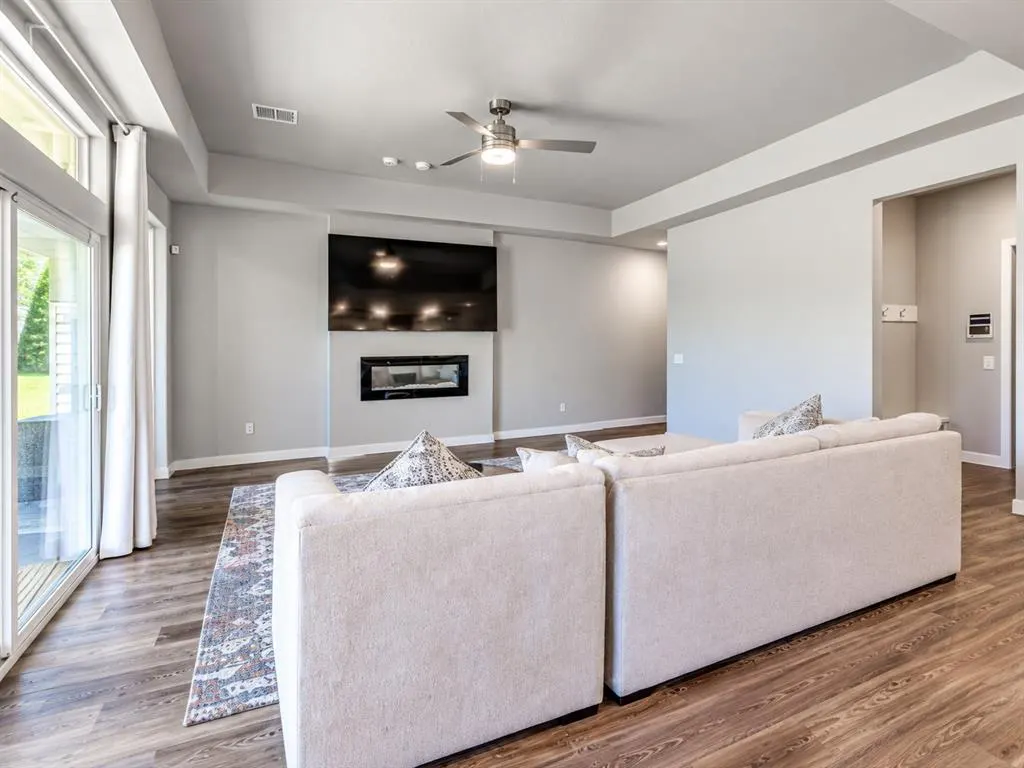 Photo 15 — 6125 Allen Scott Lane, Edmond, OK 73034