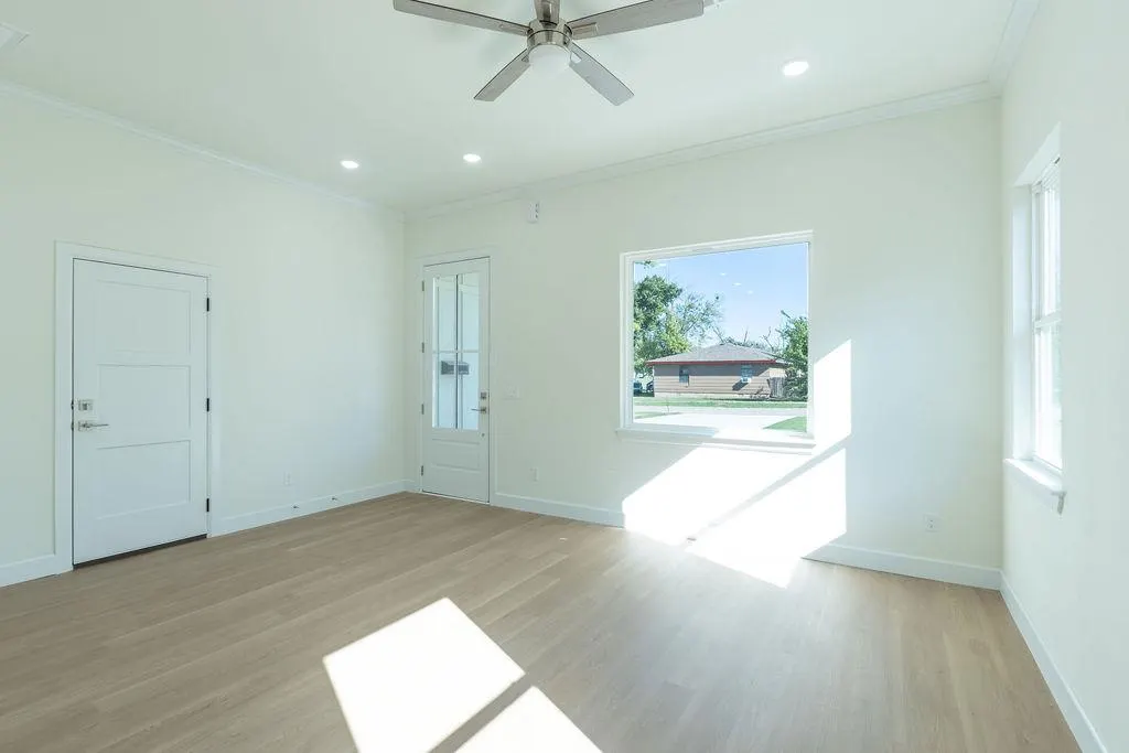 Photo 40 — 820 W Locust Street, Tecumseh, OK 74873