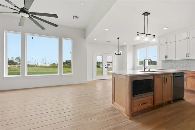 Photo 5 — 2180 Providence Way, Crescent, OK 73028